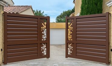 Les portails ALU &agrave;&nbsp;NIVOLAS VERMELLE